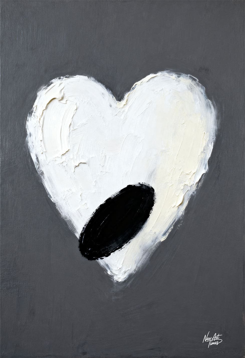 Le Cœur Entaché — œuvre originale New Art Times représentant un cœur blanc marqué par une tache noire sur fond gris
